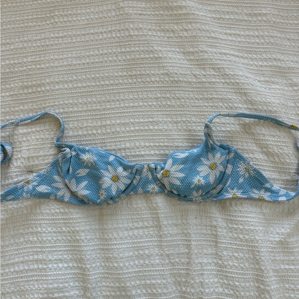 Xhilaration Blue Floral Bikini Top